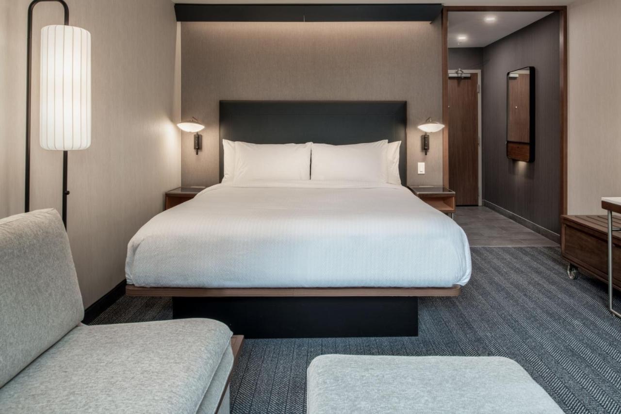 Courtyard By Marriott Olympia Hotel Kültér fotó