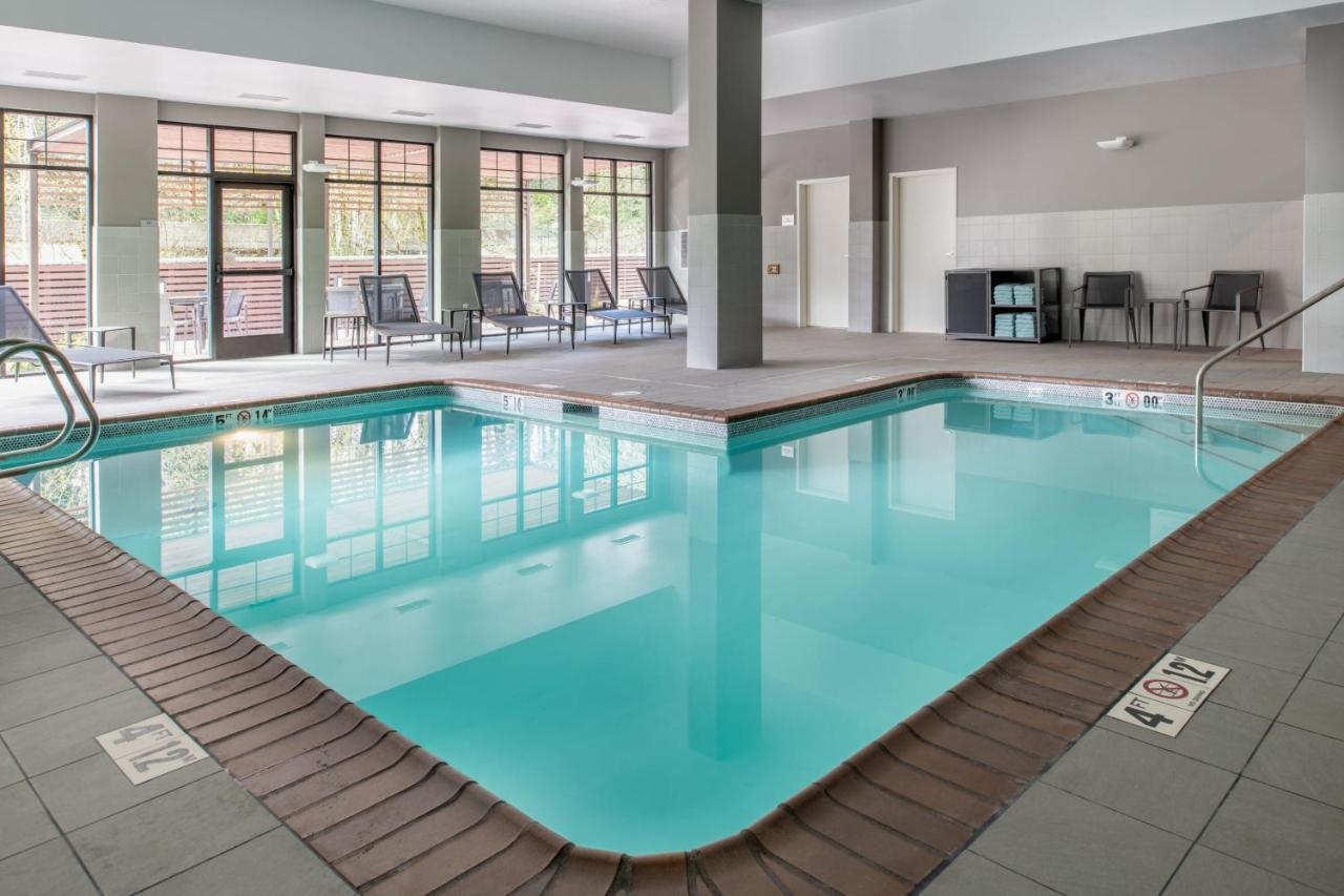 Courtyard By Marriott Olympia Hotel Kültér fotó